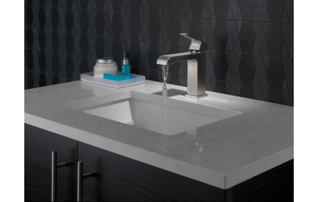 Ara® Bathroom Collection | Delta Faucet